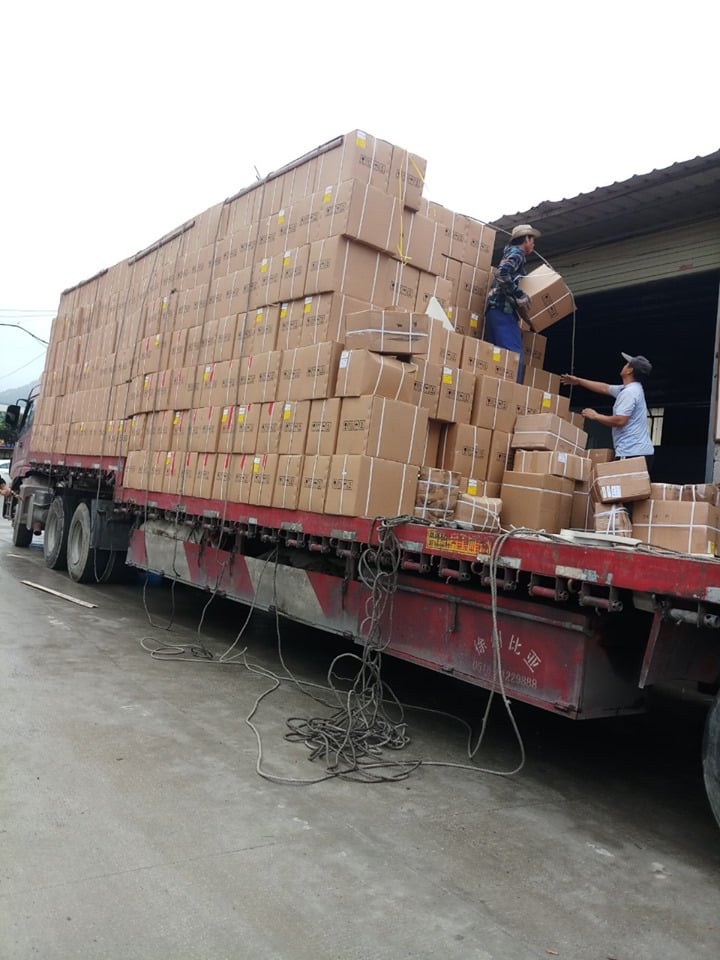 Vận chuyển hàng Trung Quốc về Đà Nẵng theo 2 dạng tiểu ngạch và chinh ngạch.